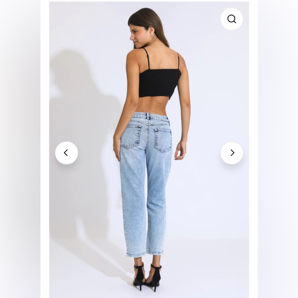 Rewash Next Level Low Rise Straight Jeans - Acid Wash
7 / 28 - Picture 2 of 7